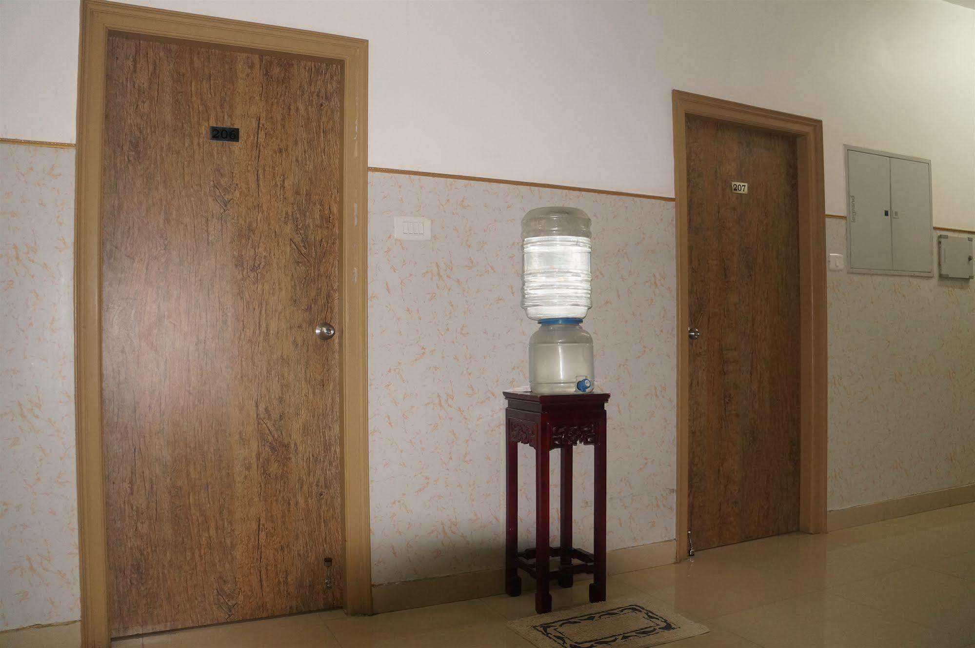 Lotels Hotel Chennai Exterior foto